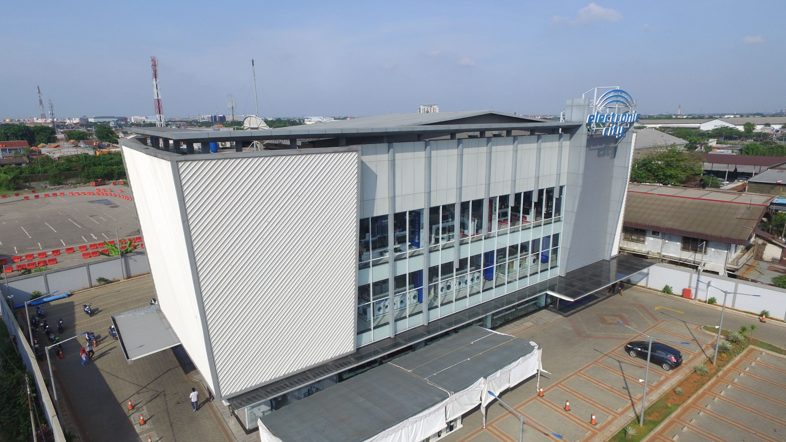 Electronic City Ujung Menteng Cakung by Sen Fei Architect