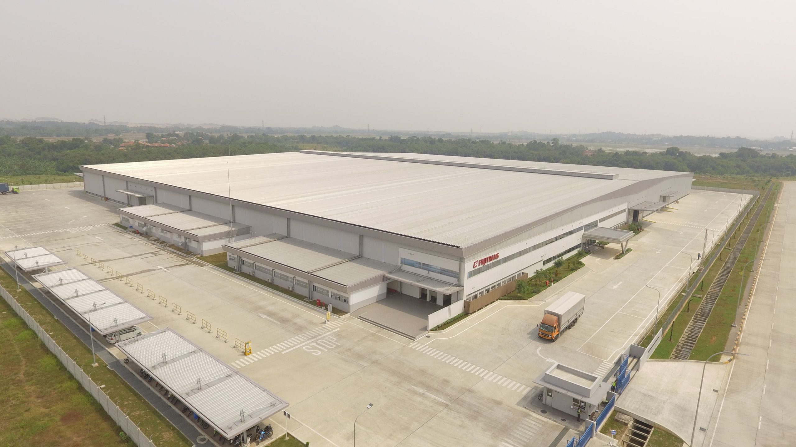 Fujitrans Logistics Indonesia by (-)