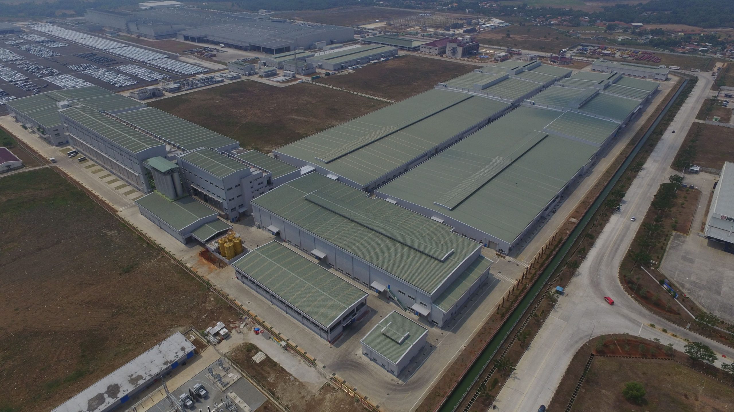 Maxxis Indonesia by (-)