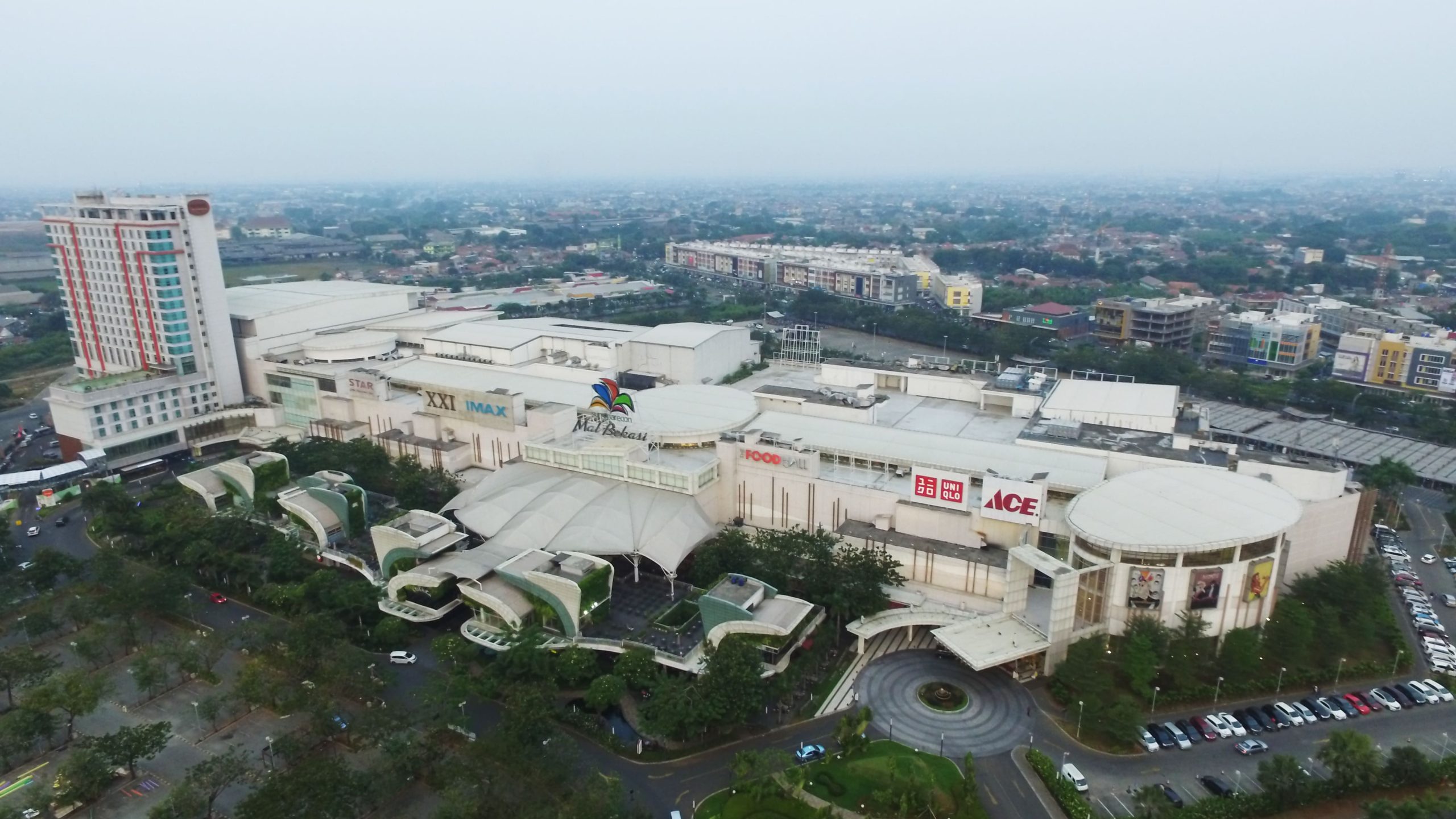 Summarecon Mall Bekasi by Cadiz International