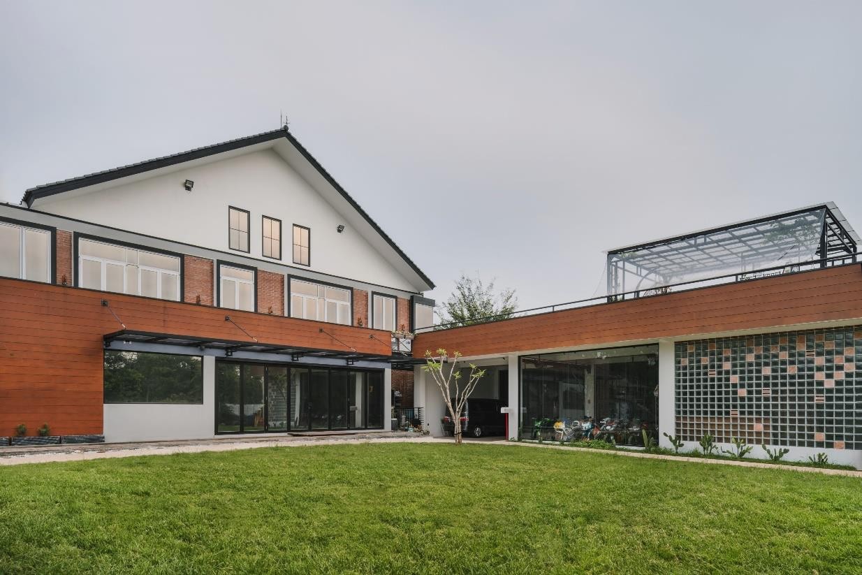 The Davinci House by Sheila Vanessa Dave