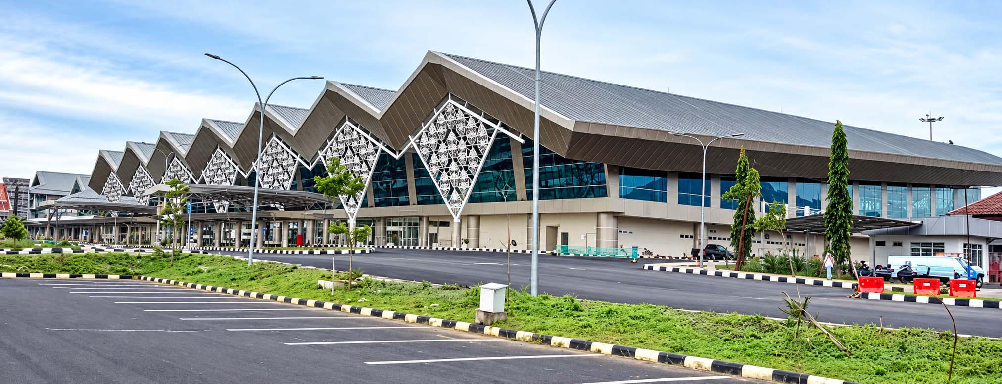 Sam Ratulangi International Airport (Renovation & Extension)